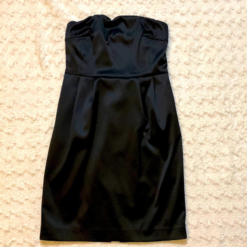 Express Design Studio Dress - Picture 2 of 5